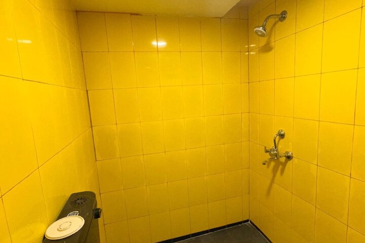 Room 19 of 43