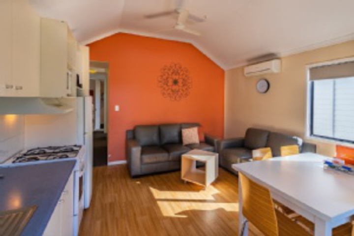 Room 500 of 792