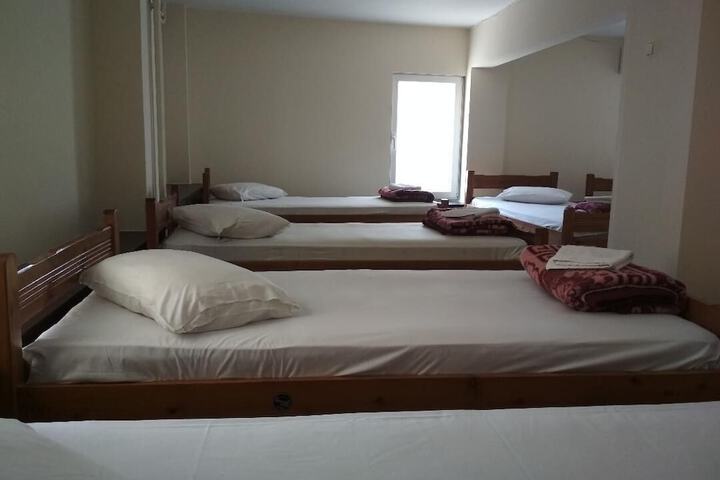 Room 20 of 48