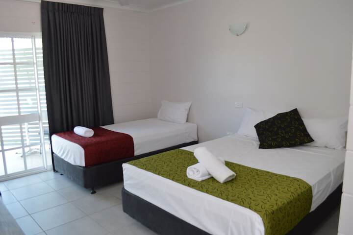 Room 25 of 88
