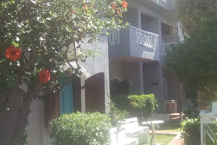 Hotel 2 of 71