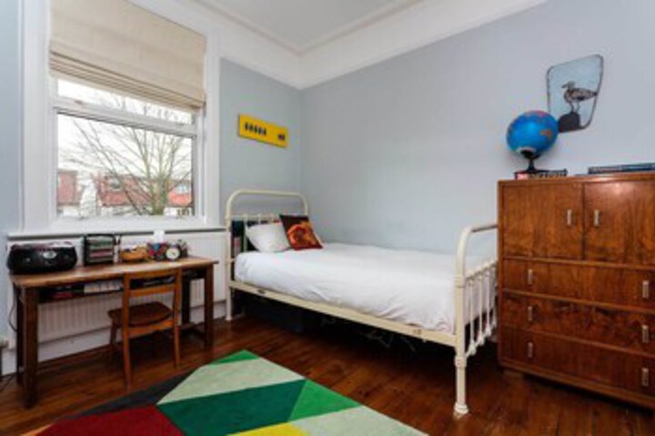Room 20 of 23