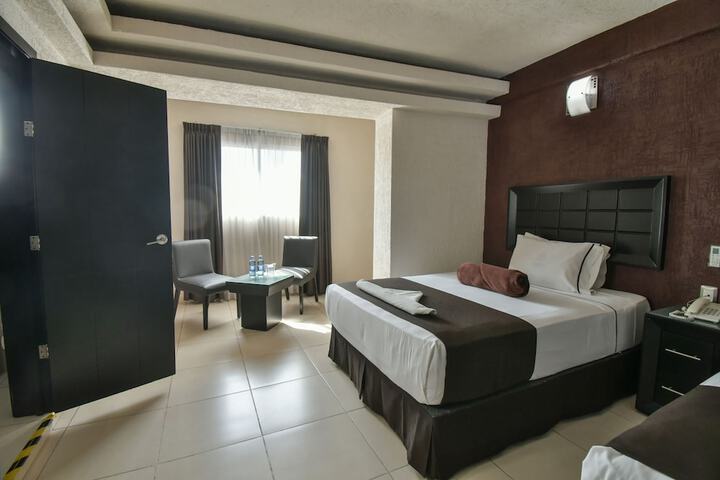 Room 20 of 38