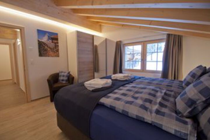 Room 47 of 188