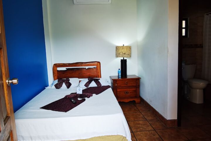 Room 15 of 65