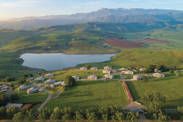 Image of Cayley Mountain Resort