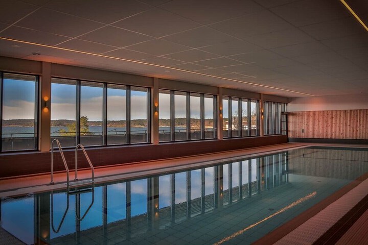 Pool 16 of 68