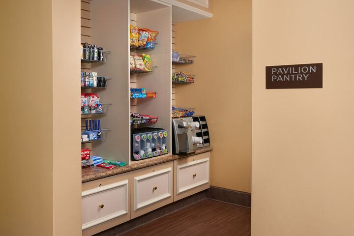 Snack bar