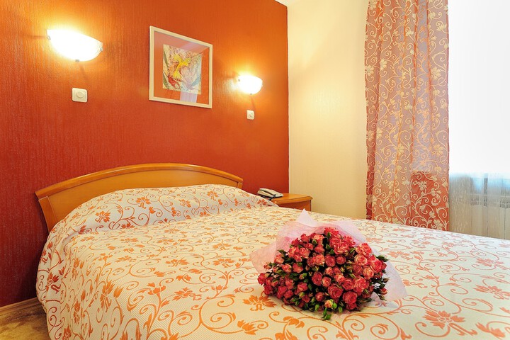 Room 28 of 191