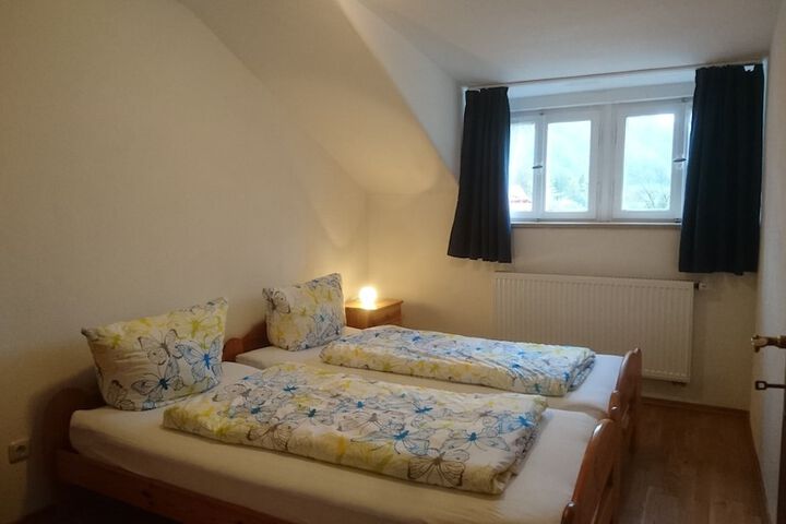 Room 14 of 63