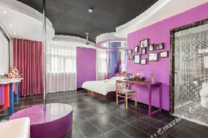 Soho Theme Hotel