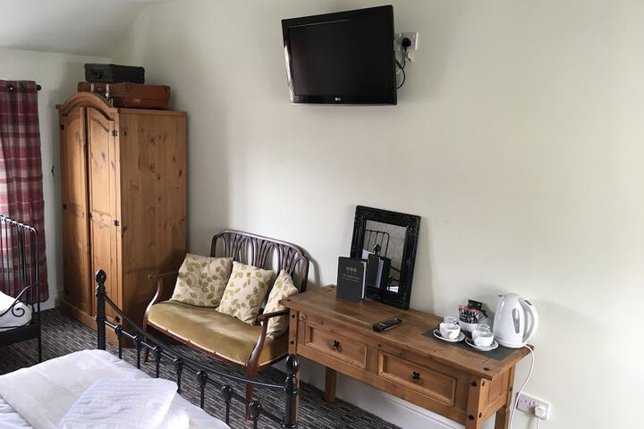 Room 6 of 26