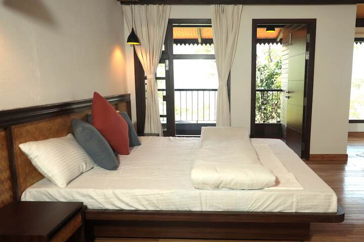 Room 5 of 21