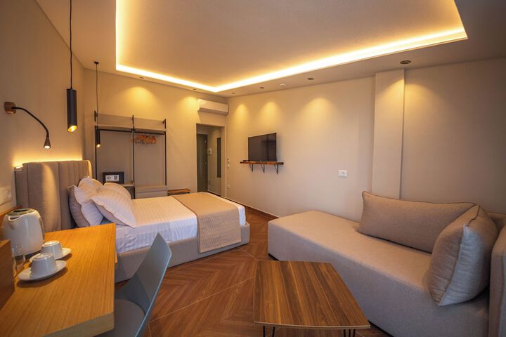 Room 38 of 95