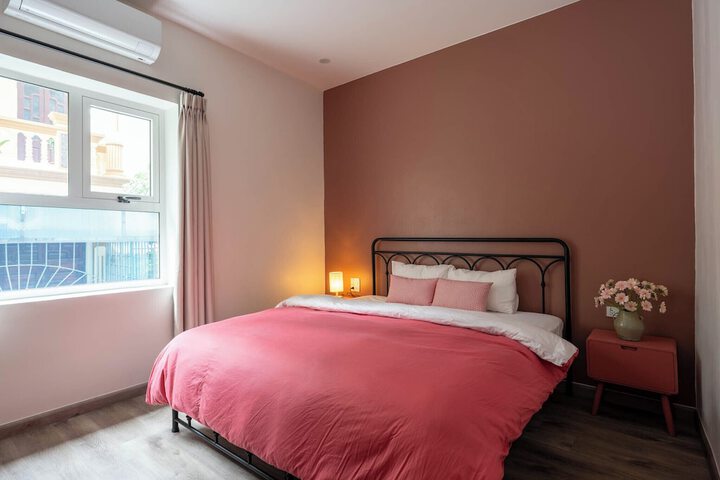 Room 3 of 61