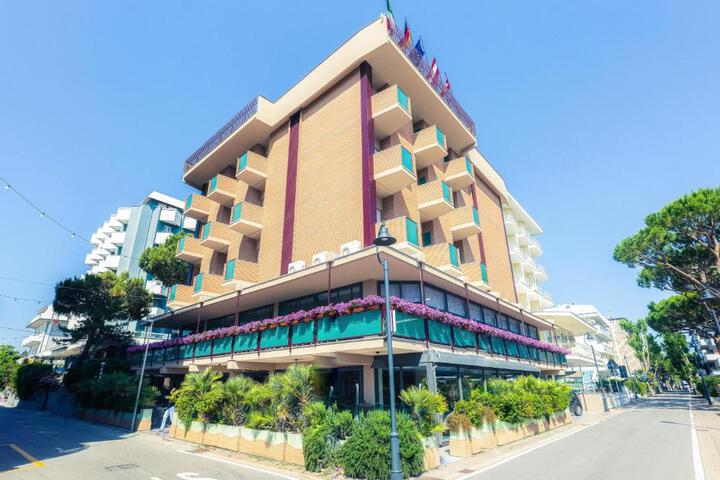 Hotel Nevada