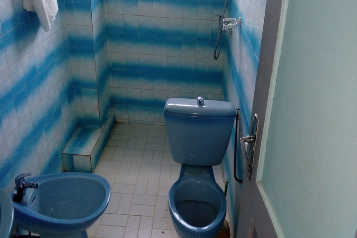 Room 9 of 14