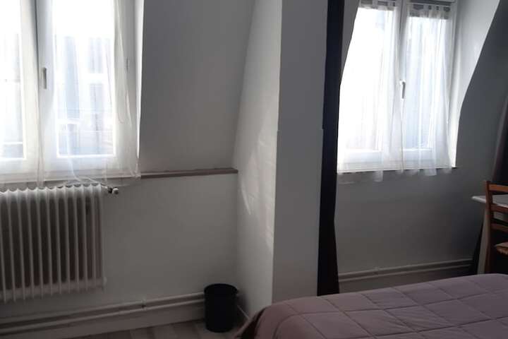 Room 14 of 31