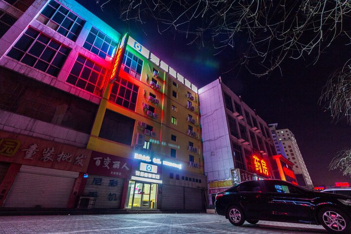 Hotel 3 of 25
