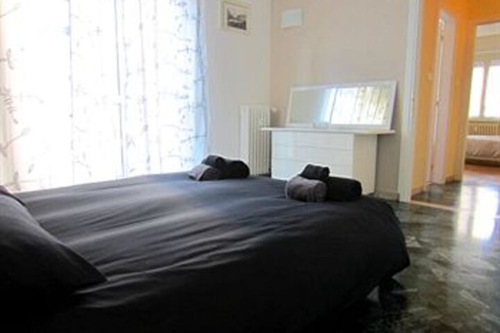 Room 74 of 80