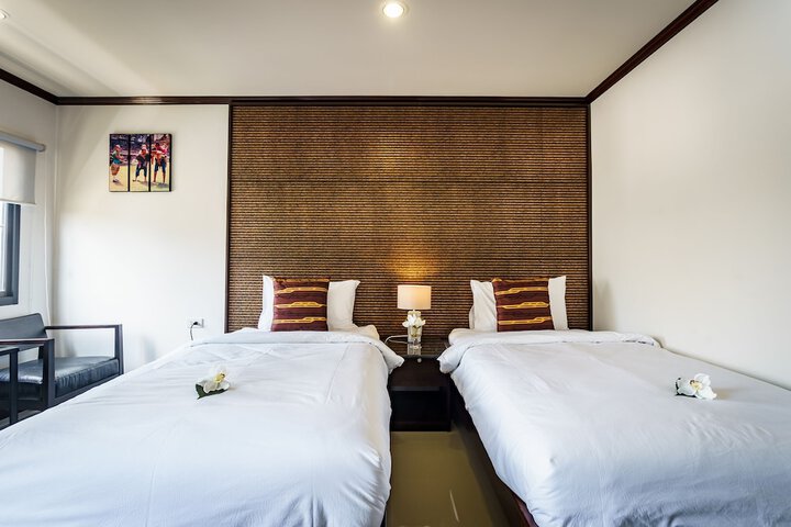 Room 5 of 25