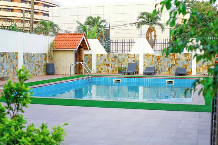 Pool 34 of 58