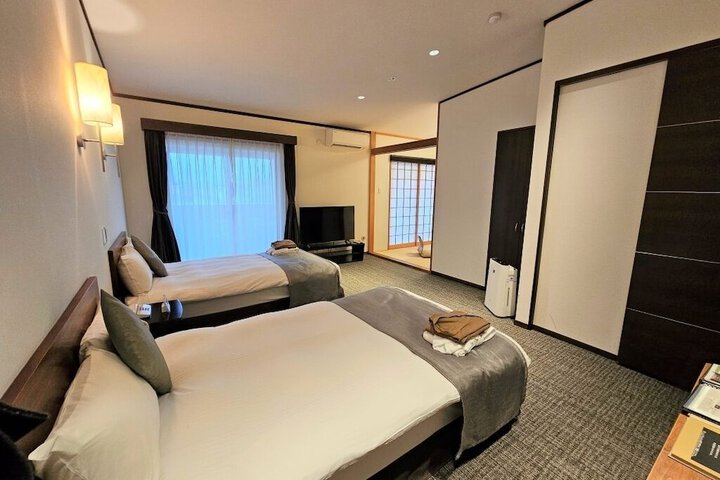 Room 29 of 48