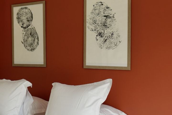 Room 8 of 26