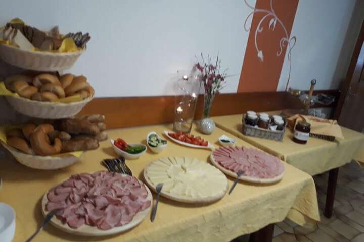 Dining Photos