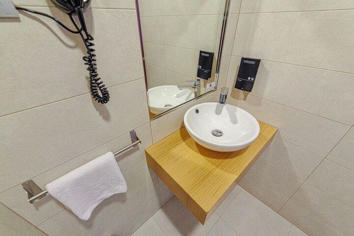 Clean Restrooms
