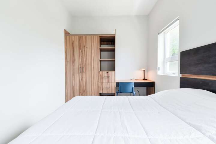Room 61 of 228
