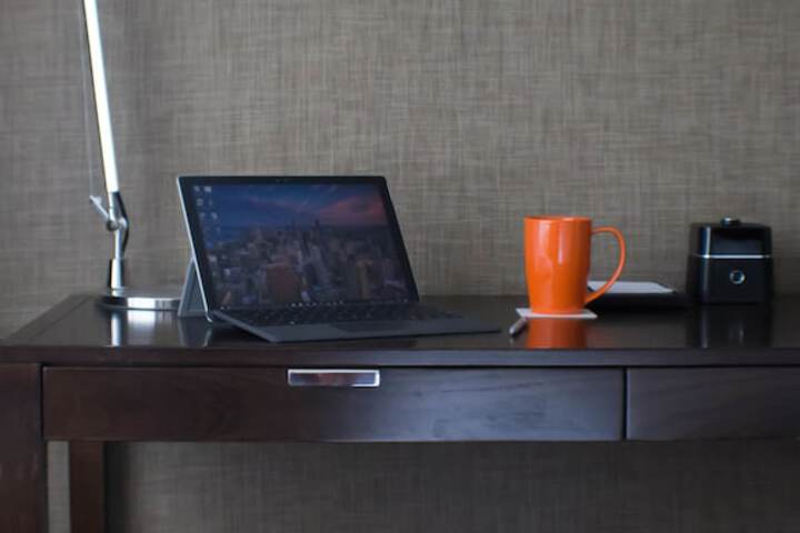 Room 15 of 48