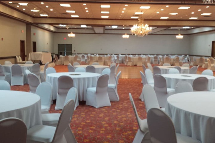 Banquet hall