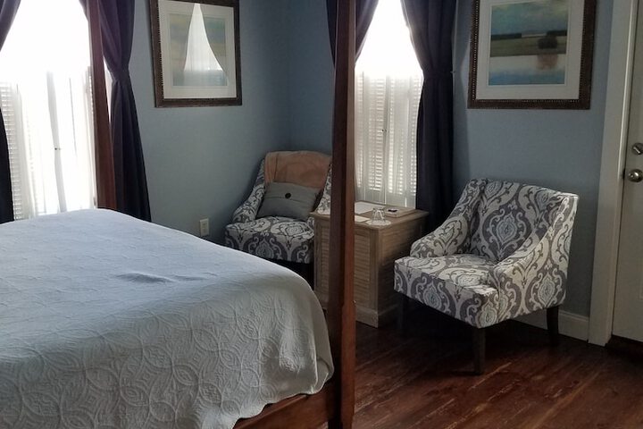 Room 8 of 45