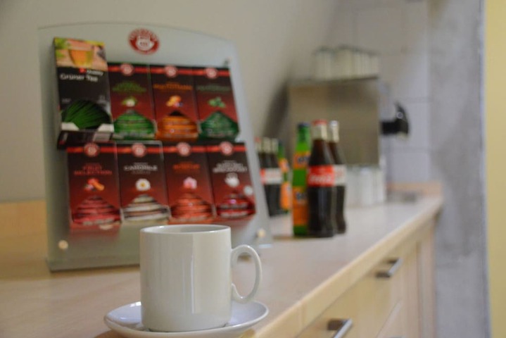 Breakfast/Coffee Service 40 of 66