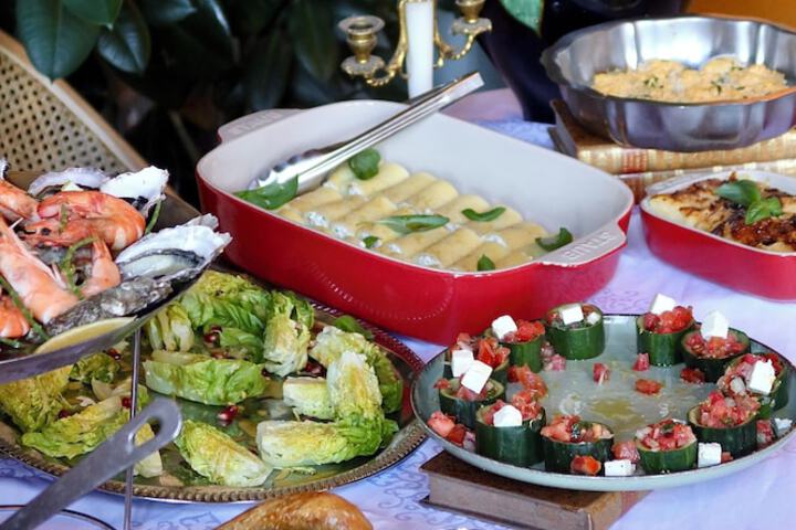 Dining 50 of 77