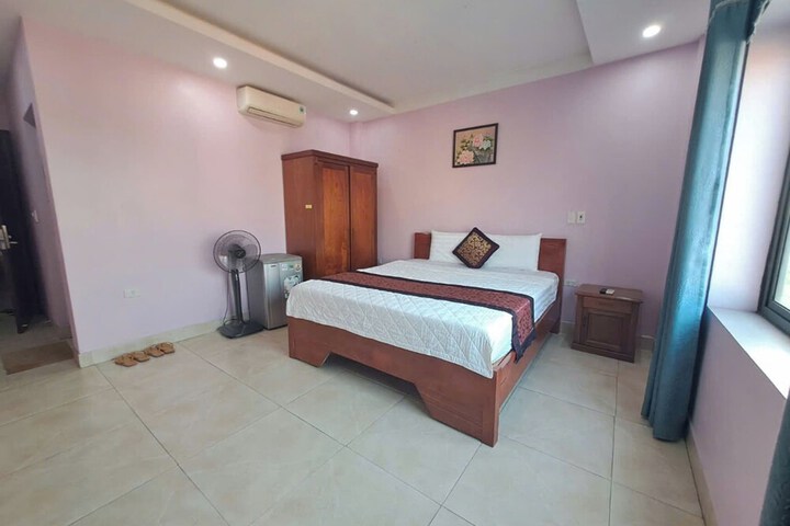 Room 15 of 42