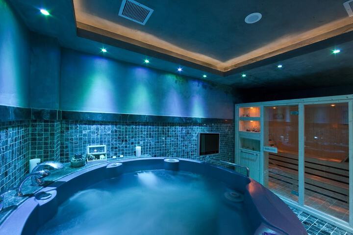 Spa 10 of 22