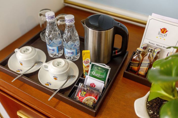 Breakfast/Coffee Service 19 of 52