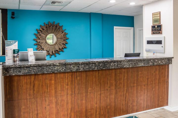 Guest Lobby