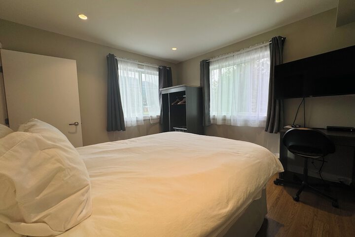 Room 19 of 35