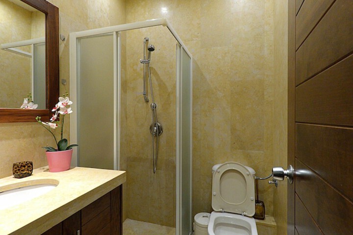 Room 20 of 25