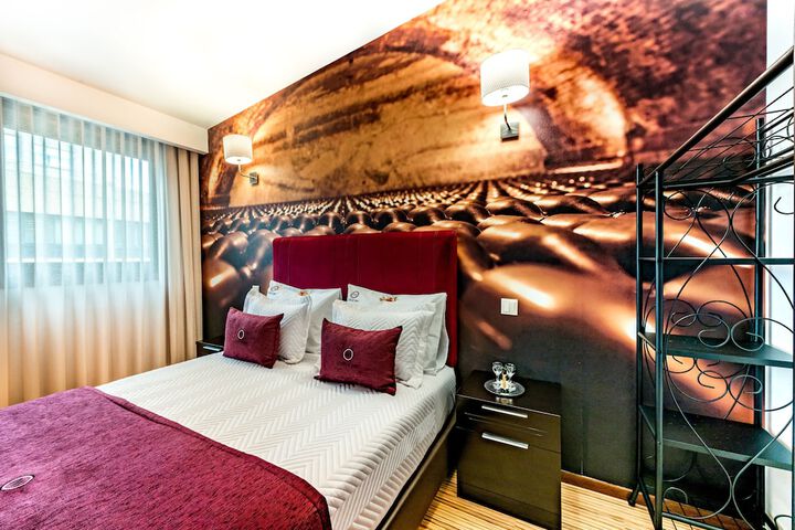 Room 7 of 64