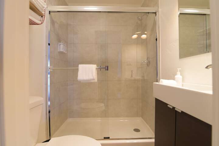 Bathroom shower