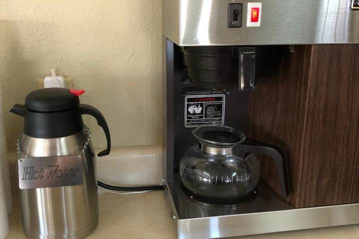 Breakfast/Coffee Service 49 of 80