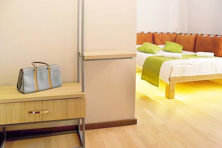 Room 5 of 36