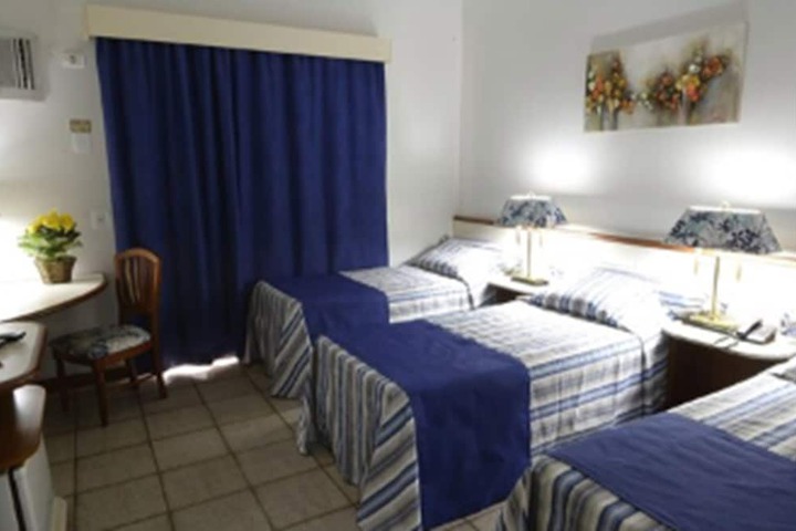 Room 17 of 24