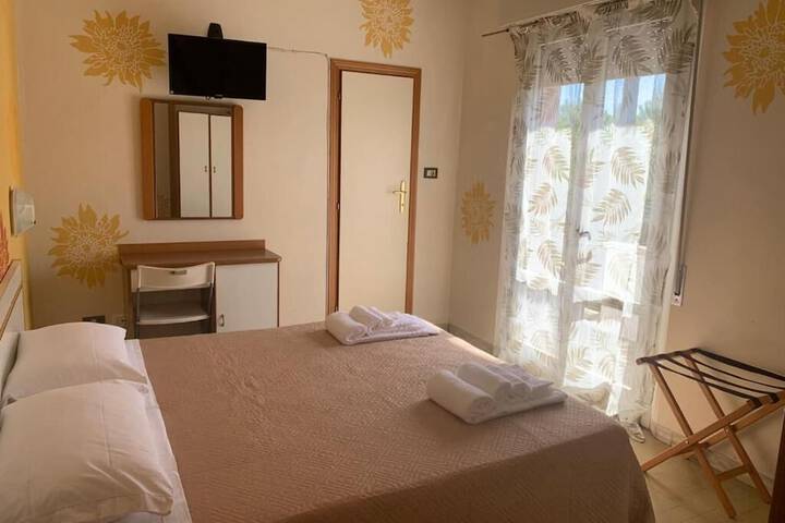 Room 9 of 17