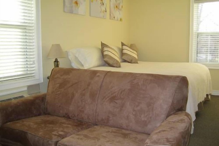 Room 5 of 22