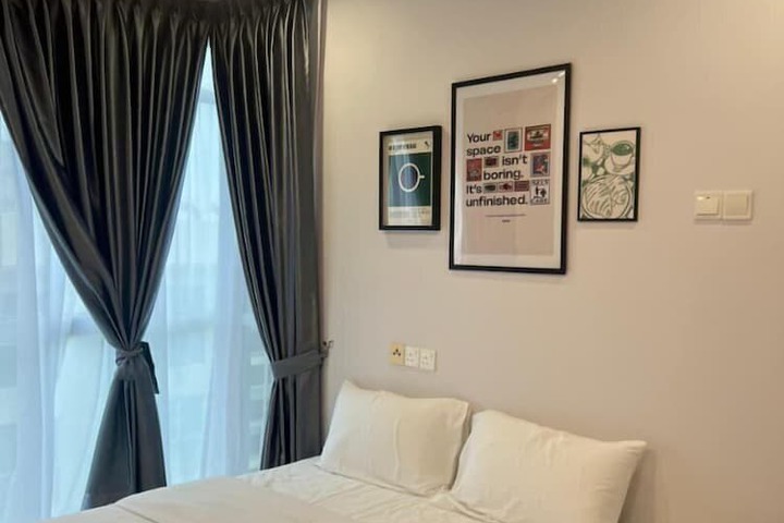 Room 26 of 72